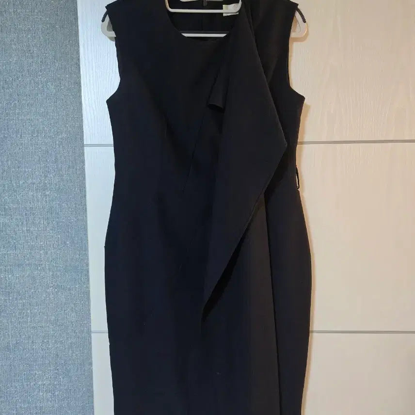 [BUNJANG] Navy Midi Dress Asymmetrical Design / 원피스 네이비