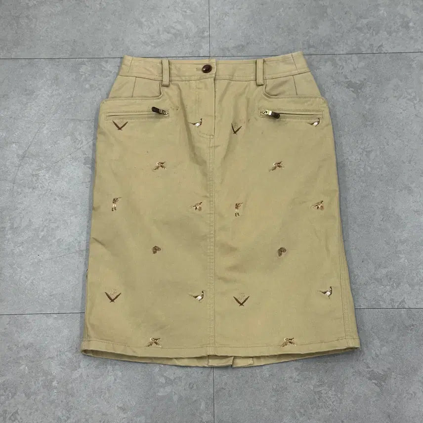 [BUNJANG] Beanpole Embroidered Pattern H-Line Skirt / 25 빈폴 자수패턴 여자 H라인 스커트