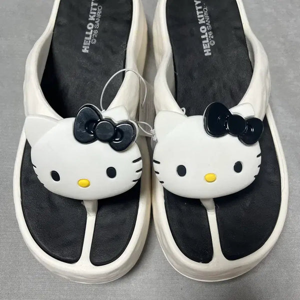 [BUNJANG] Hello Kitty Black Platform Flip-Flops Size 255 / 헬로키티 블랙 통굽 쪼리 255