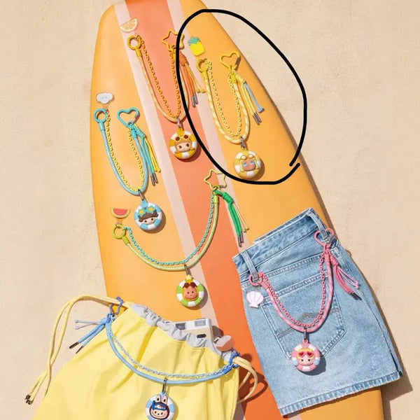 [BUNJANG] POP MART CryBaby Trip to the Island Series Strap / 팝마트 팝빈 섬으로 떠나는 여행 시리즈 크라이베이비 스트랩