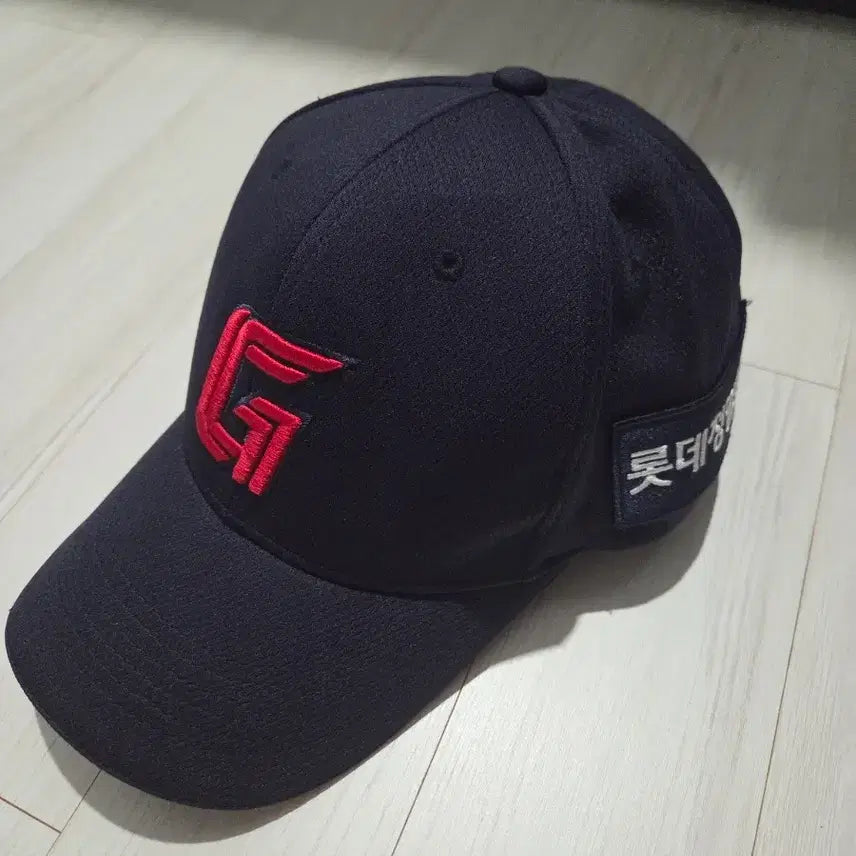 [BUNJANG] Lotte Giants Professional Velcro Cap / (빨리판매, 하자없음) 롯데자이언츠 프로페셔널 벨크로캡