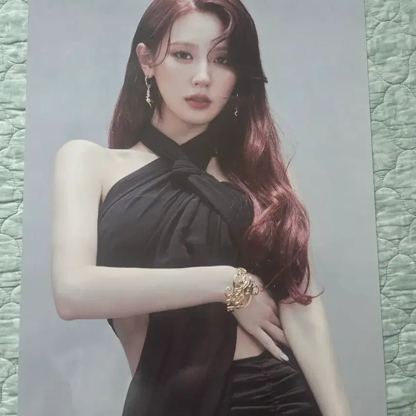 [BUNJANG] (G)I-DLE Miyeon Poster / (여자)아이들 미연 포스터 5만원