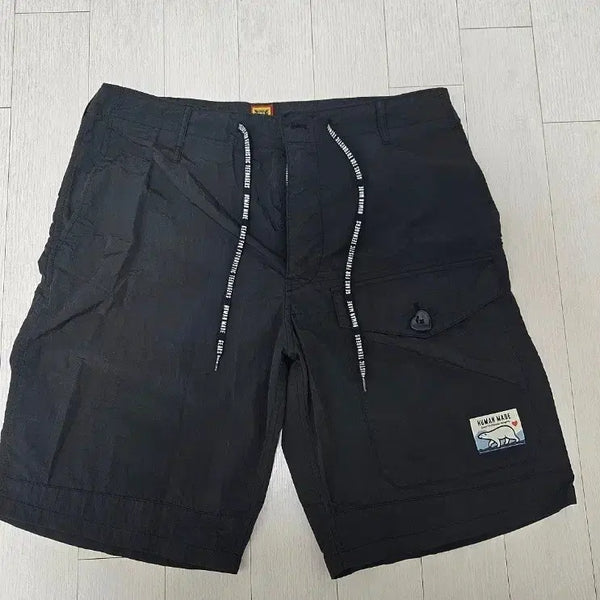 [BUNJANG] Human Made Shorts Size L / 휴먼메이드 반바지