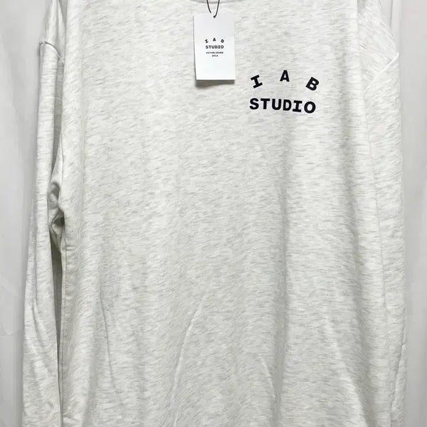 [BUNJANG] IAB Studio Embroidered Logo Sweatshirt / no.218 IAB 스튜디오 맨투맨 그레이 빅사이즈
