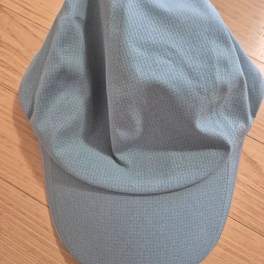 [BUNJANG] Lululemon Running Cap (New) / 룰루레몬 러닝캡(새상품