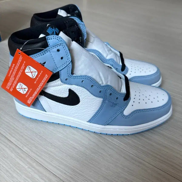 [BUNJANG] Jordan 1 Retro High OG University Blue / [285] 조던1 레트로 하이 OG 유니버시티 블루