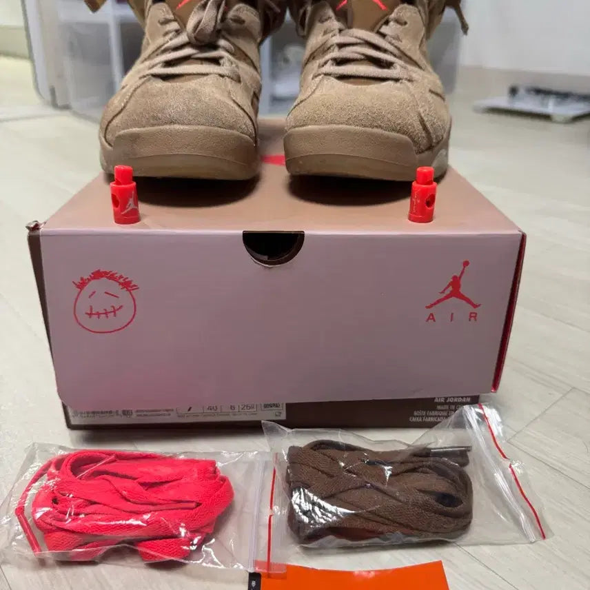 [BUNJANG] Air Jordan 6 x Travis Scott Retro SP British Khaki / 조던 6 x 트래비스 스캇 레트로 SP 브리티쉬 카키