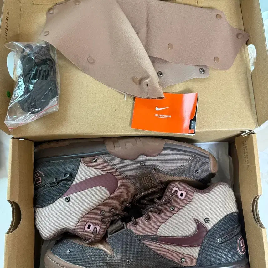 [BUNJANG] Nike Travis Scott Air Trainer 1 "Cactus Jack" (Size 265) / 나이키 트래비스스캇 에어 트레이너 265