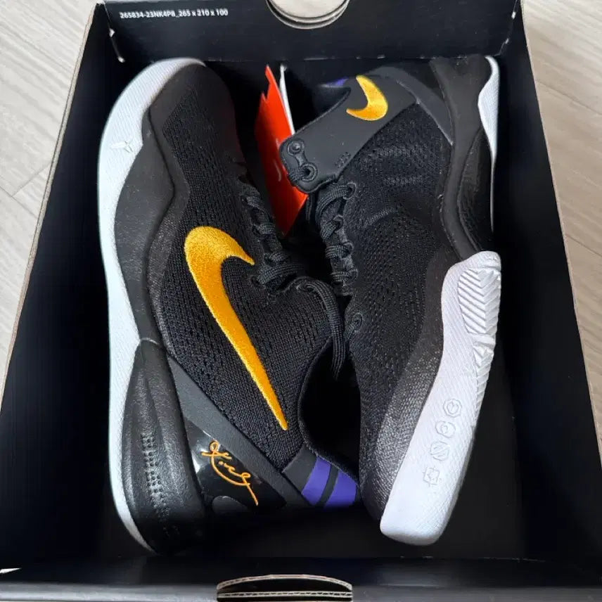 [BUNJANG] Nike Kobe 8 Protro "Black and University Gold" GS / [235]코비8 프로트로 블랙 앤 유니버시티 골드 GS