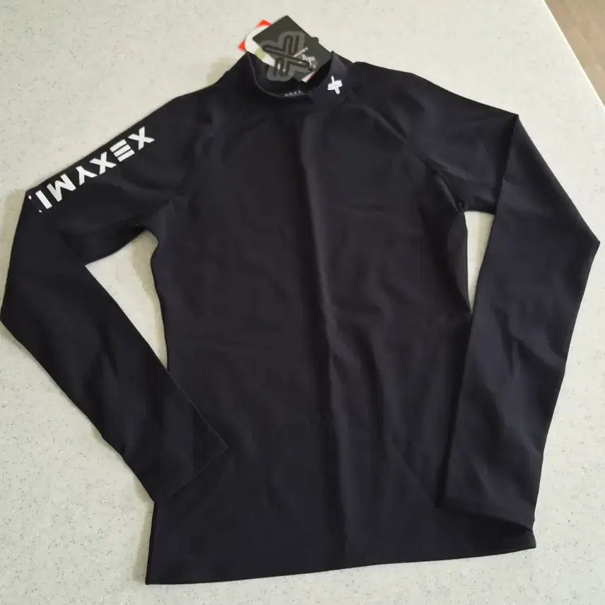 [BUNJANG] Xexymix Black Rash Guard (Size M) / 새상품-테그있음)래쉬가드(블랙)(젝시믹스)(할인판매)