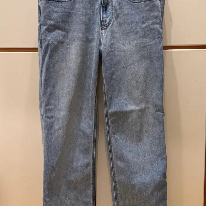 [BUNJANG] Musinsa Standard Cool Standard Straight Denim Pants Light Indigo Waist 33 / 무신사 스탠다드 쿨탠다드 스트레이트 데님 팬츠 라이트 인디고 허리 33