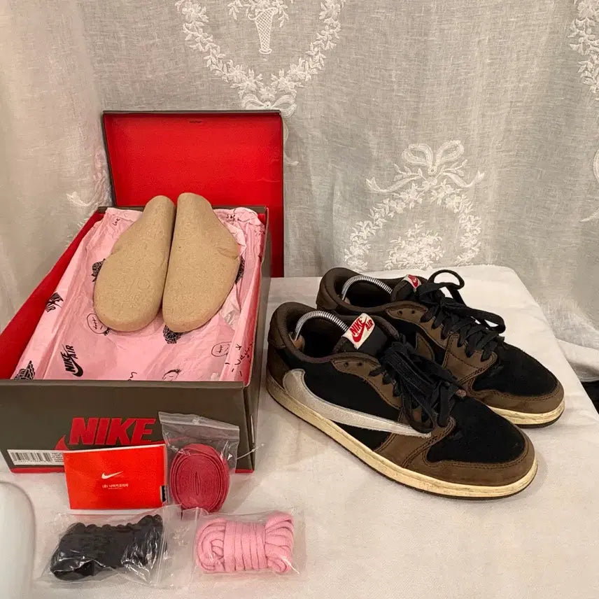[BUNJANG] Nike Travis Scott Jordan Low OG Mocha / [260] 나이키 트래비스 스캇 조던 로우 OG 모카
