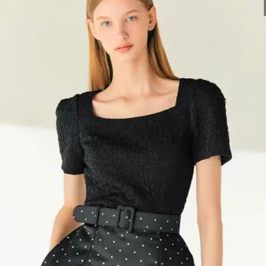 [BUNJANG] Bride & You Short Sleeve Blouse Black / BAU 브라이드앤유 반팔 블라우스 블랙 2