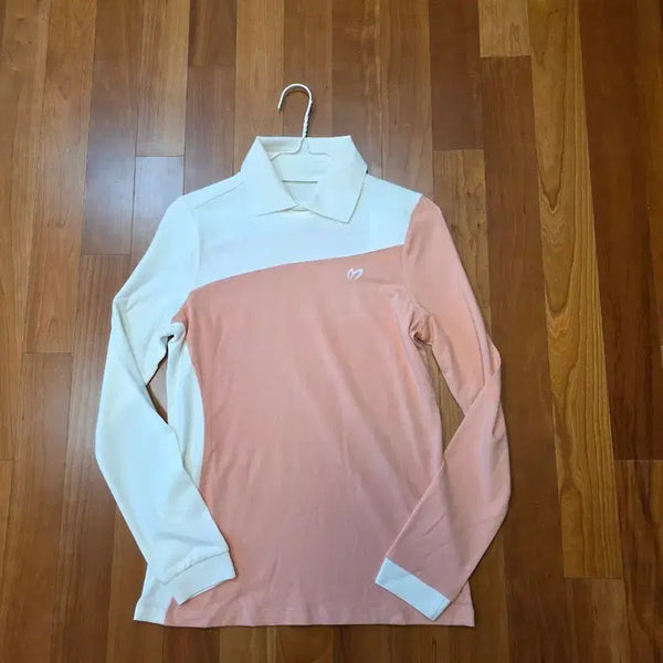 [BUNJANG] Master Bunny Edition Women's Brushed Collar Contrast T-shirt 2 / 마스터바니여성 에디션  기모카라배색 티셔츠2(66~66반)