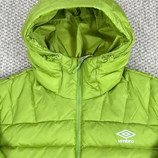 [BUNJANG] Umbro Lightweight Padded Hooded Jacket / 움브로 경량 패딩  새상품