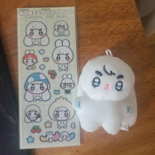 [BUNJANG] Seventeen S.Coups 'Jjokkomdattue' 7cm Doll & Sticker Set / 세븐틴 에스쿱스 쪼꼼따뚜 양도합니다