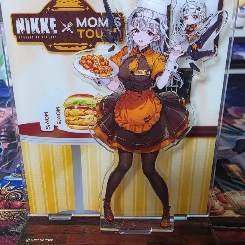 [BUNJANG] Nikke Mom's Touch Collaboration Modernia Diorama & Keyring / 니케 맘스터치 콜라보 모더니아 디오라마, 키링