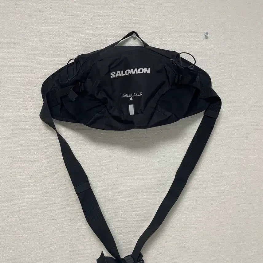 [BUNJANG] Salomon Blazer 4 Hip Pack Black / 블레이저 4 힙색 블랙 색상