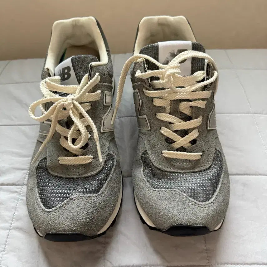[BUNJANG] New Balance x Pottery 574 Premium Soft Grey Sneakers / [265] 뉴발란스 x 포터리 574 프리미엄 소프트 그레이