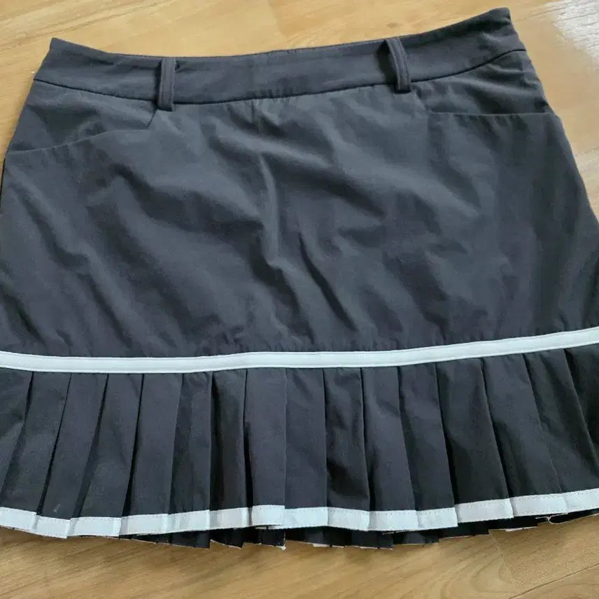 [BUNJANG] WAAC Golf Skirt / 와이드앵글 골프스커트 70