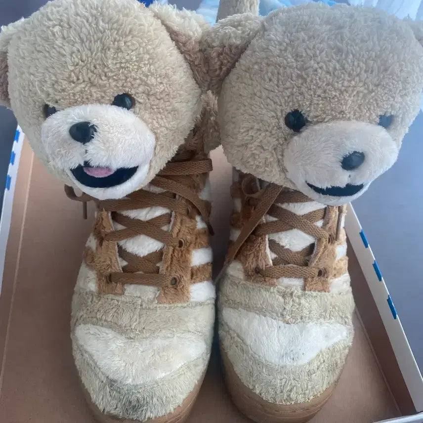 [BUNJANG] Adidas Jeremy Scott Bear Brown Sneakers / 아디다스 제레미스캇 베어