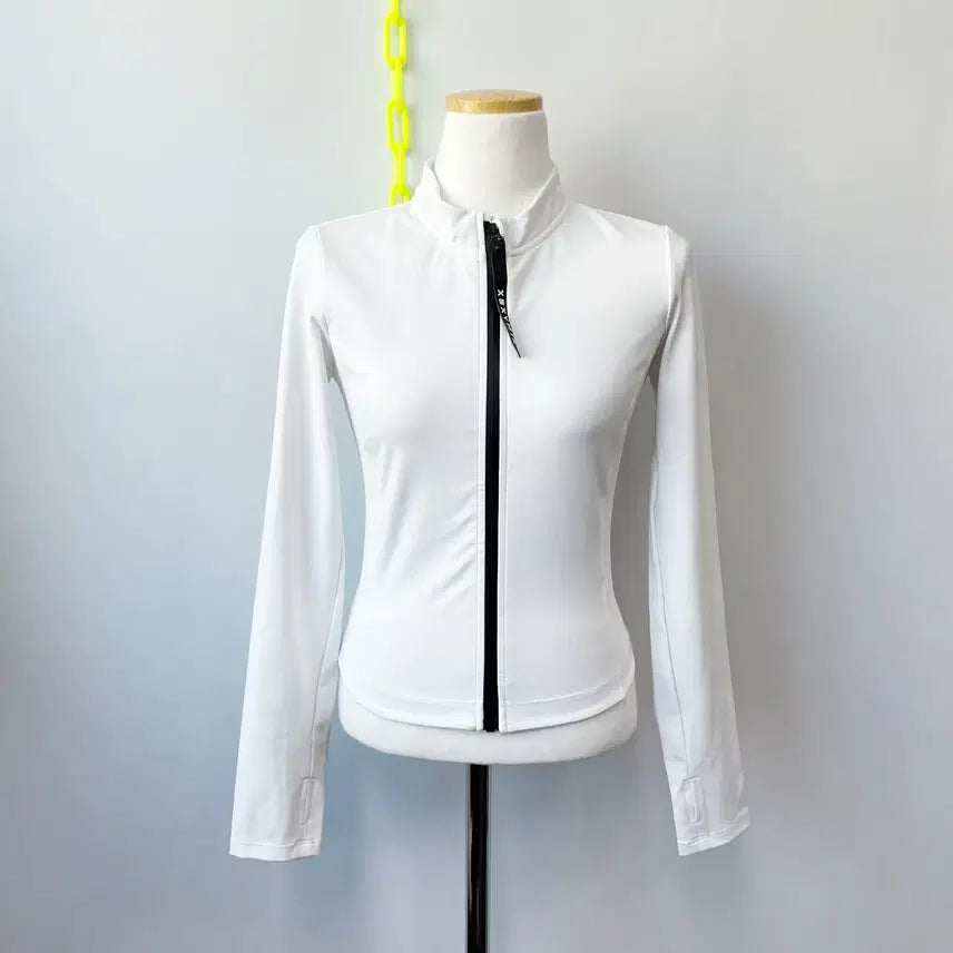 [BUNJANG] Xexymix 2023 Training Crop Jersey M / 젝시믹스 2023 트레이닝 크롭져지 M