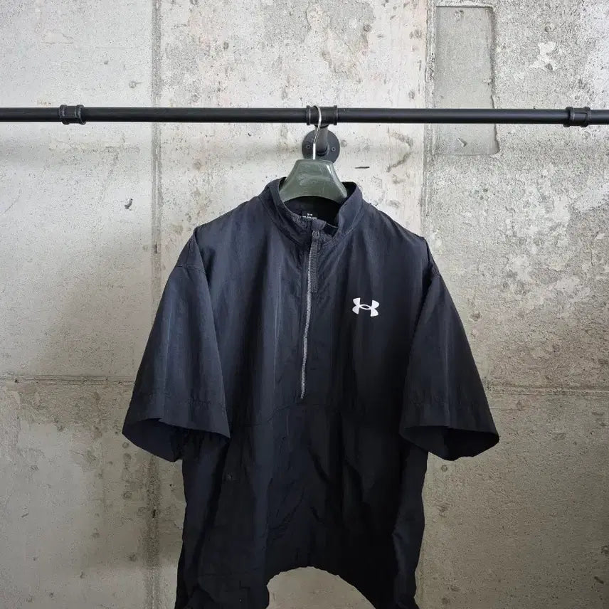 [BUNJANG] Under Armour Short Sleeve Windbreaker Jacket XL / 언더아머 바람막이 반팔 자켓  XL