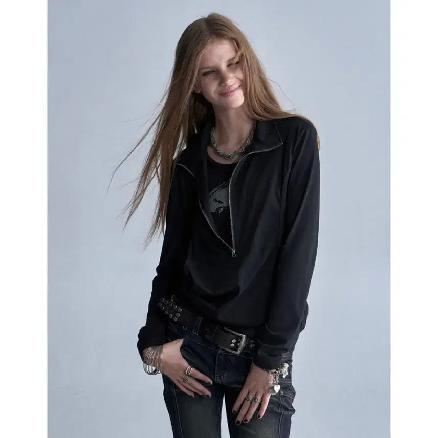 [BUNJANG] Wear & Tear Two-Piece Stand Collar Zipper Black Punk Long-Sleeve T-Shirt / wearAndtear 티셔츠 투피스 스탠드 칼라 지퍼 블랙 펑크 긴팔 티셔츠 일체형