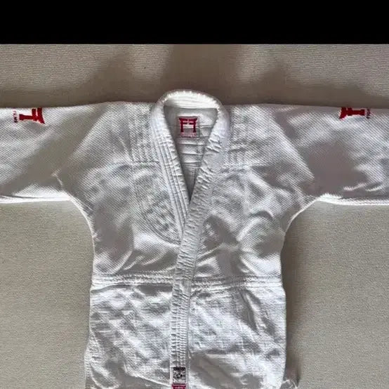[BUNJANG] Fighting Film Judo Uniform (Size 150) & Super Star 750 / 파이팅필름 유도복 150