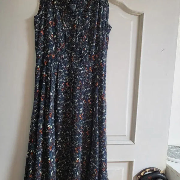 [BUNJANG] BCBG Floral Pattern Sleeveless Midi Dress / BCBG플로럴 패턴 민소매 원피스