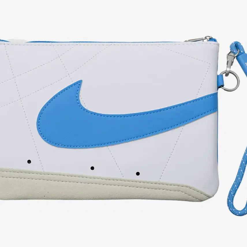 [BUNJANG] Nike Icon Blzr Wristlet White Pouch Handbag / 나이키 아이콘 블레이저 리스틀릿 화이트 클러치 파우치 손가방 새제품 HF3601-156