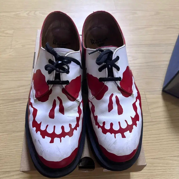 [BUNJANG] Supreme x Dr. Martens Skull Boots / 슈프림 닥터마틴 스컬 285