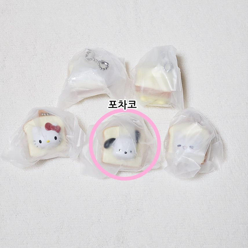 [BUNJANG] Sanrio Characters Bread Gang Pochacco Gacha Figure / 산리오 캐릭터즈 식빵즈 가챠 포차코(포챠코)