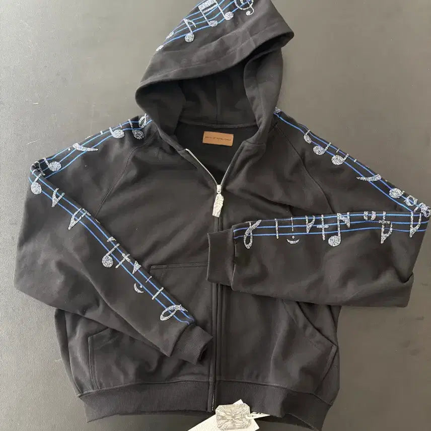 [BUNJANG] BIRTH OF ROYAL CHILD Crystal Note Hoodie Zip-up Black / BIRTH OF ROYAL CHILD 크리스탈 노트 후드집업 블랙