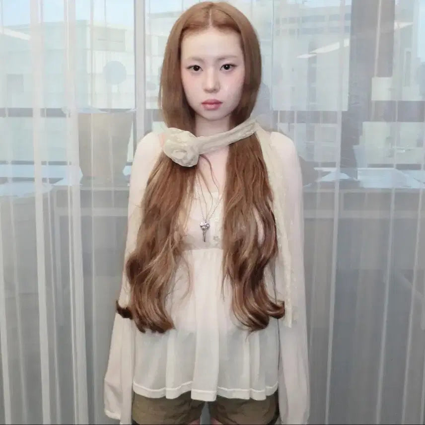 [BUNJANG] hetit Shell Star Blouse Ivory / 헤티hetit 쉘 스타 블라우스 아이보리 오버듀플레어포에토코이세이오시눈스컬프터타낫플노팔아수라샵위아