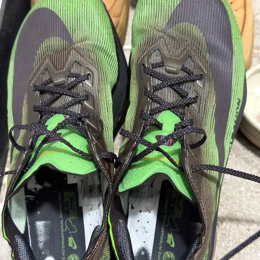 [BUNJANG] Nike ZoomX Vaporfly NEXT% 4 Chlorophyll Off Noir Running Shoes / 나이키 줌x 베이퍼플라이 넥스트% 4 클로로필 오프누아르 판매