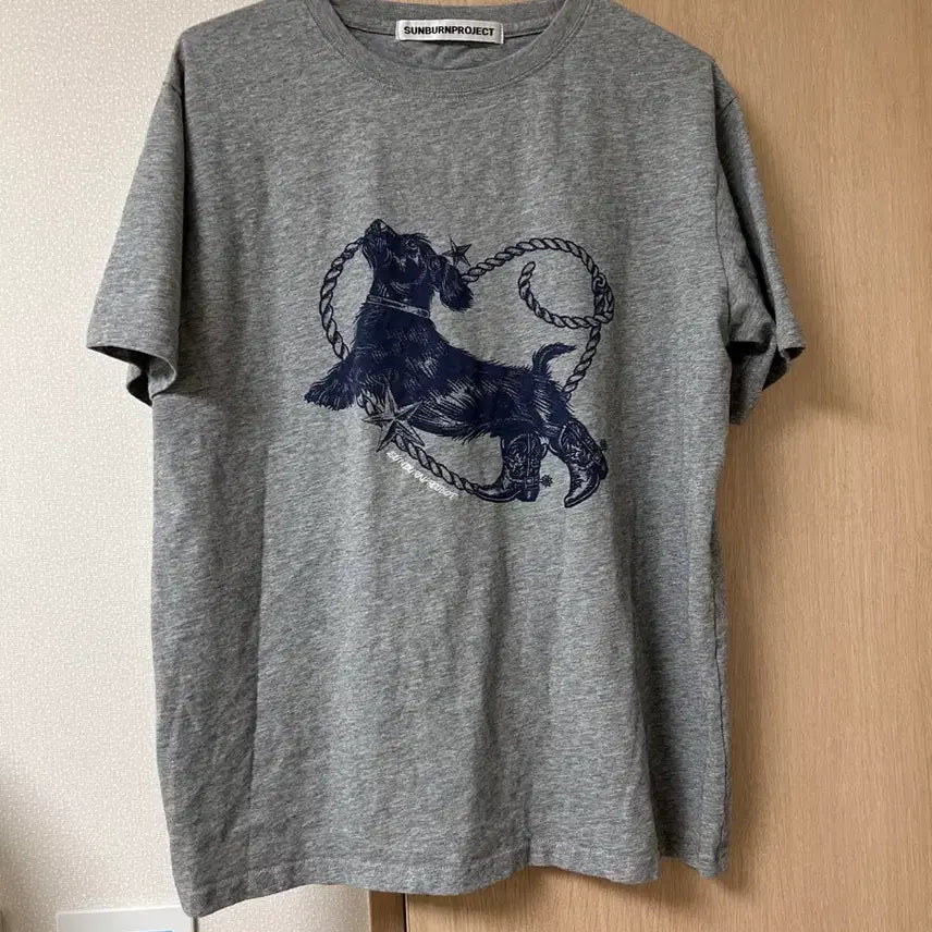 [BUNJANG] SUNBURN PROJECT Heart Dog Oversized T-Shirt / 1회착 썬번프로젝트  하트도그 오버핏 티셔츠