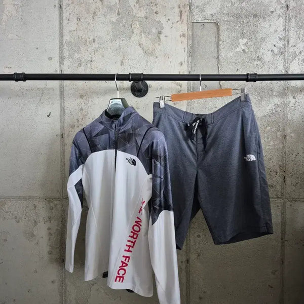 [BUNJANG] The North Face Zip-Up Rash Guard & Shorts Set / 노스페이스  레쉬가드 집업  & 반바지 세트