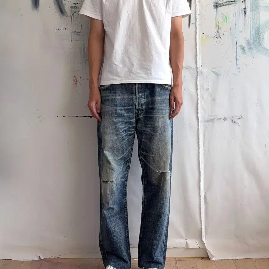 [BUNJANG] Vintage Levi's 501 Jeans (Size 35) / 00년대 빈티지 리바이스 501 35 사이즈 #114