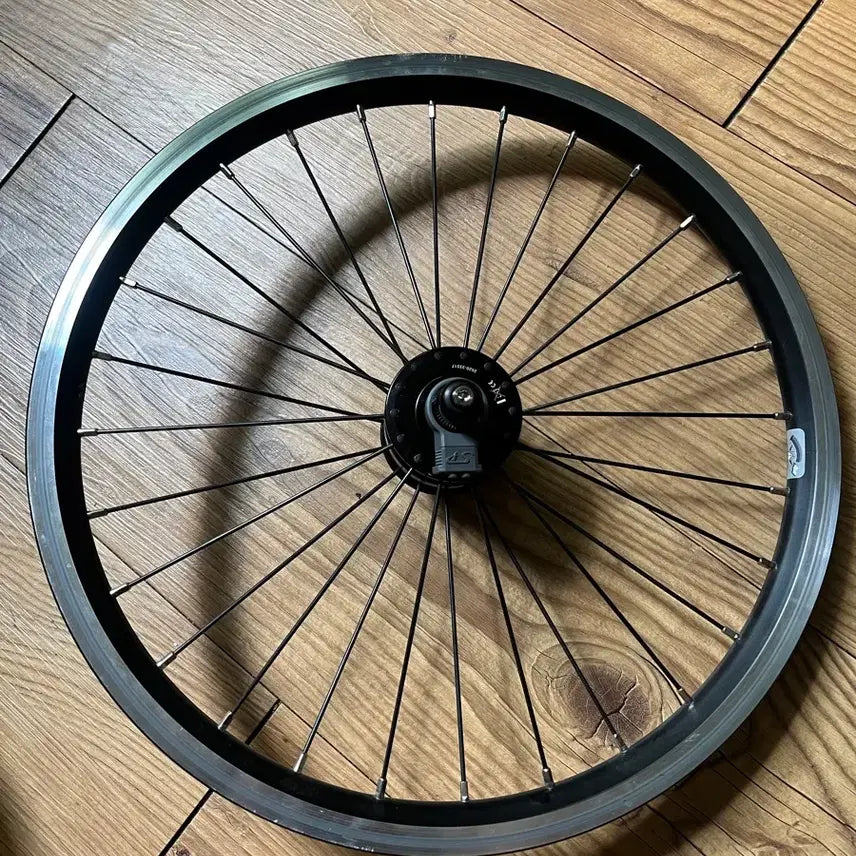 [BUNJANG] Brompton C Line SV8 Hub Dynamo Front Wheel / sv8허브다이나모 프론트휠
