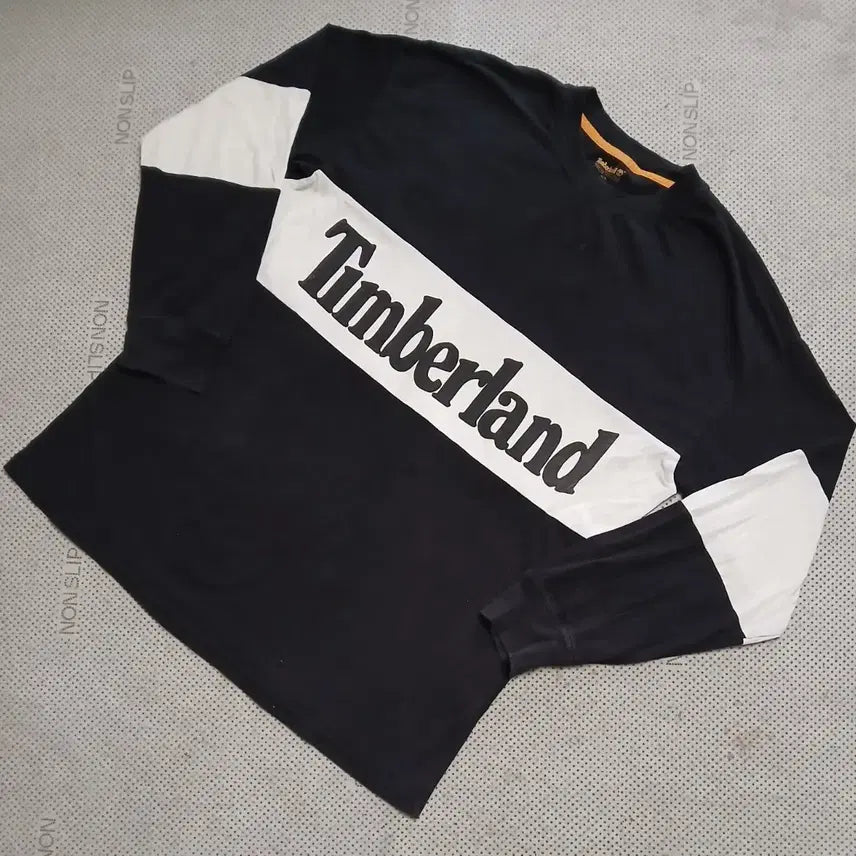 [BUNJANG] Timberland Long Sleeve T-Shirt Black White / 팀버랜드 긴팔 티셔츠 블랙 화이트