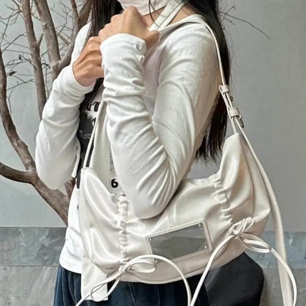 [BUNJANG] Matin Kim Half Shirring Ribbon Round Bag Ivory / 마뗑킴 matin kim 하프 셔링 리본 라운드 백 아이보리
