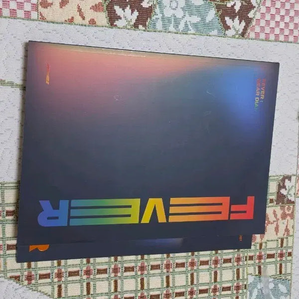[BUNJANG] ATEEZ FEVER Diary Photobook Photocard Set / 에이티즈 포토북 FEVER 피버 다이어리 포카x