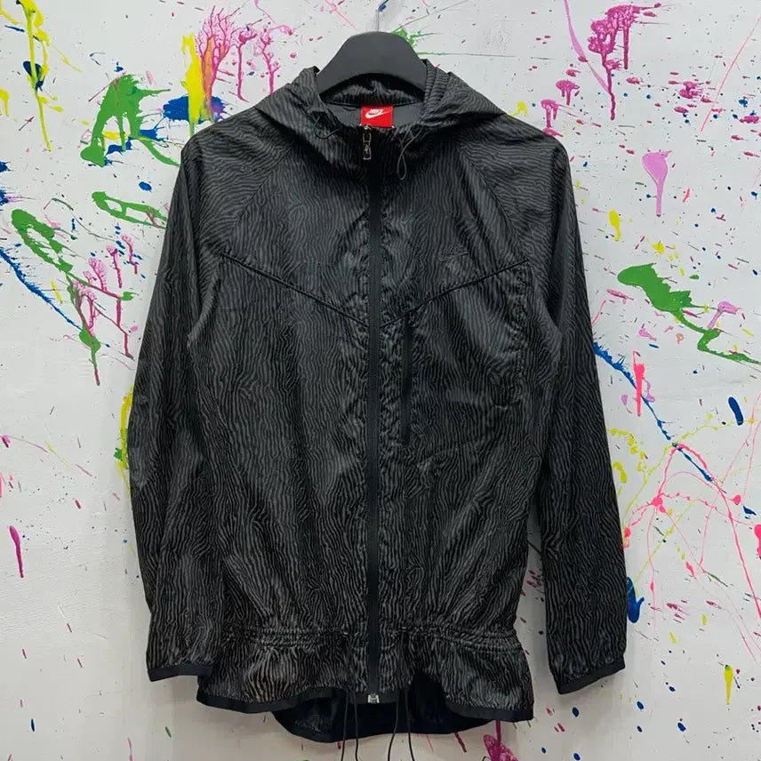 [BUNJANG] Nike Black Zebra Pattern Reflective Windrunner Jacket M / 나이키 블랙 얼룩말 패턴 리플렉티브 윈드러너 바람막이 M