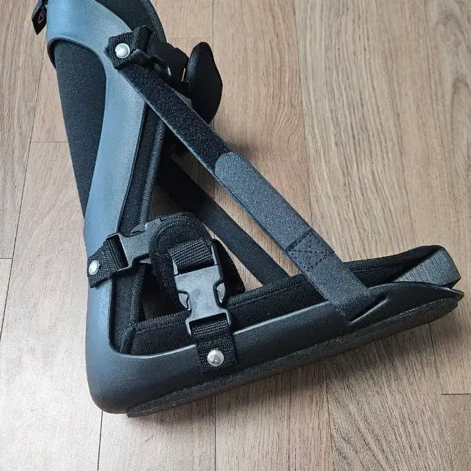 [BUNJANG] Adult Ankle Brace, Support Brace, L Size / 새상품 성인 발목 보조기, 보호대 깁스 L