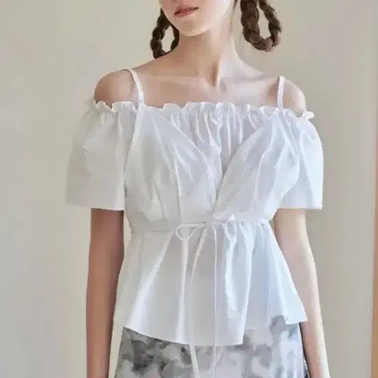 [BUNJANG] Letter From Moon Layered Blouse / 레터프롬문 레이어드 블라우스
