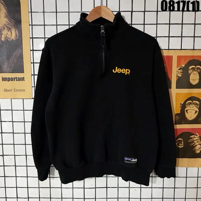 [BUNJANG] Jeep Black Sweatshirt with Yellow Logo / 지프 맨투맨 S 0817