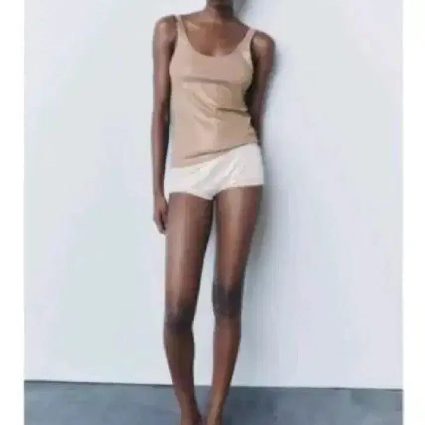 [BUNJANG] Zara Metallic Fluid Top - Gold, M / zara 자라 메탈릭 플루이드 탑 - 골드,M
