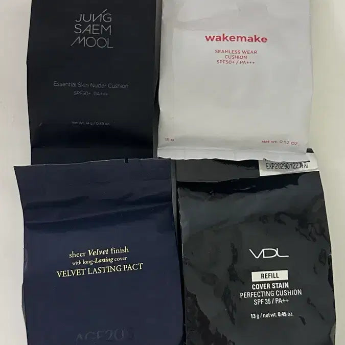 [BUNJANG] Age 20's, VDL, Jung Saem Mool, WakeMake Cushion Refills Bundle / 에이지투웨니스 브이디엘 정샘물 웨이크메이크 쿠션 리필 케이스
