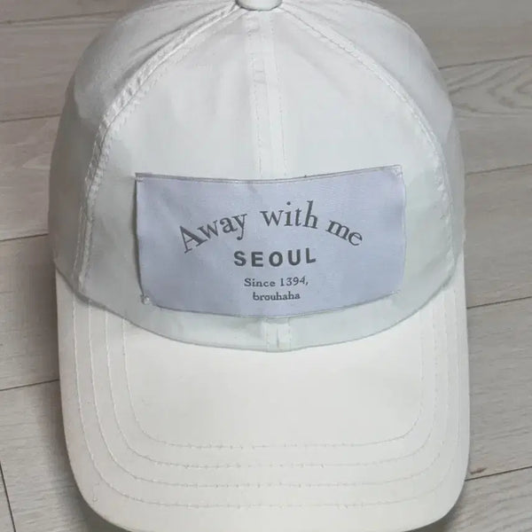 [BUNJANG] Bruhaha White Ball Cap / 부루하하 화이트 볼캡